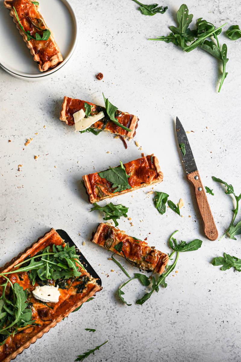 Overhead shot of the sliced quiche