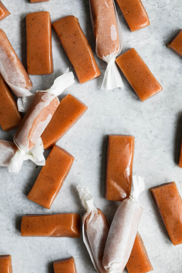 Homemade Soft Vanilla Bean Caramel Candy (Caramels) Belula