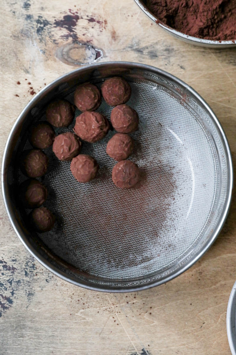 Truffles on a fine mesh sieve