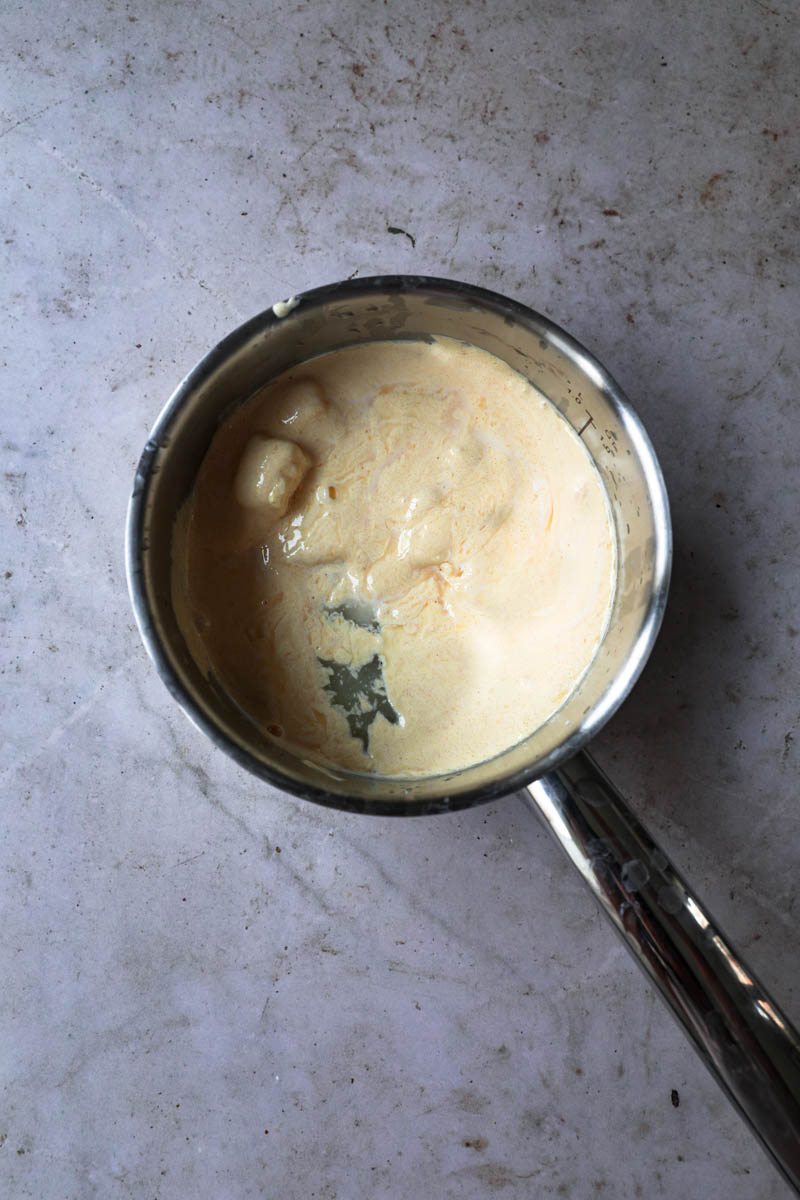 The mixture egg yolk/sugar in the pot with the lemon and the butter to make lemon curd.