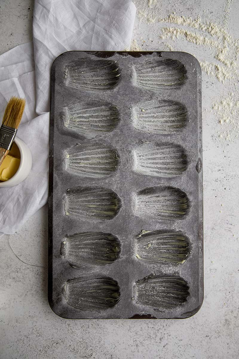 Buttered madeleine mould