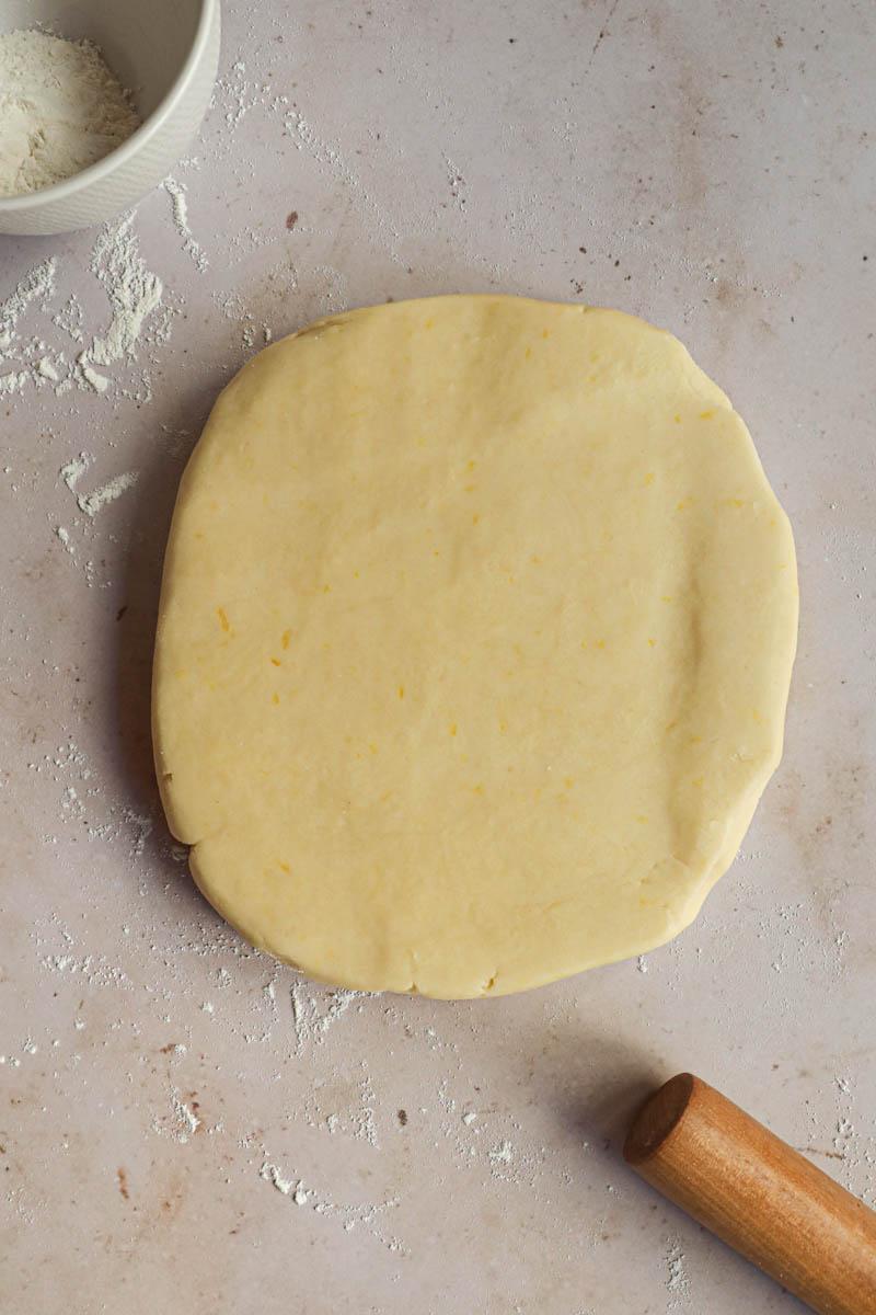 The quince pie dough.