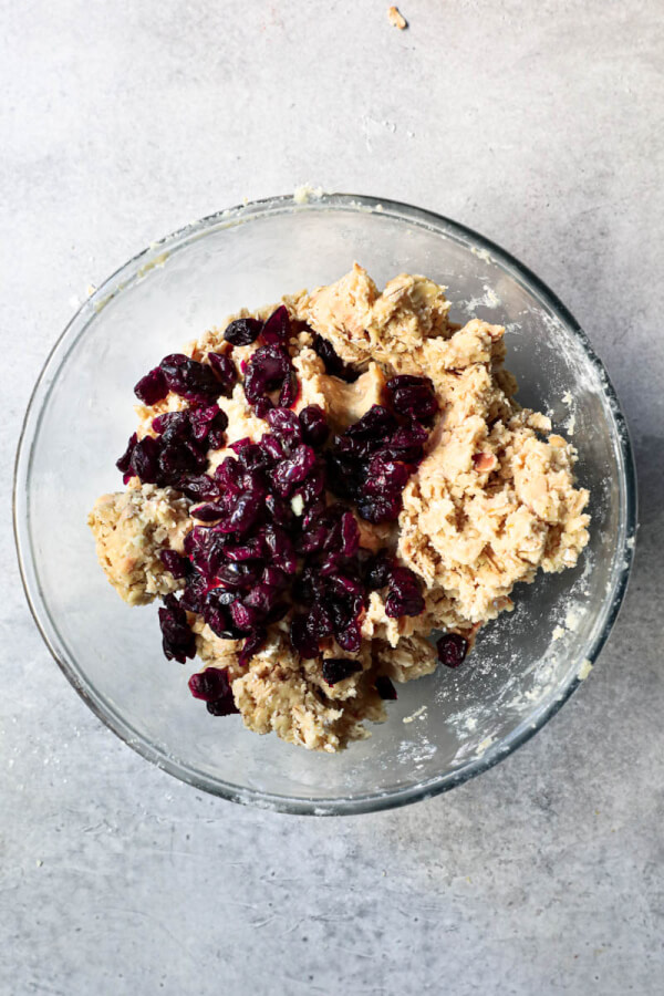 White Chocolate Cranberry Orange Oatmeal Cookies with Rolled Oats Belula